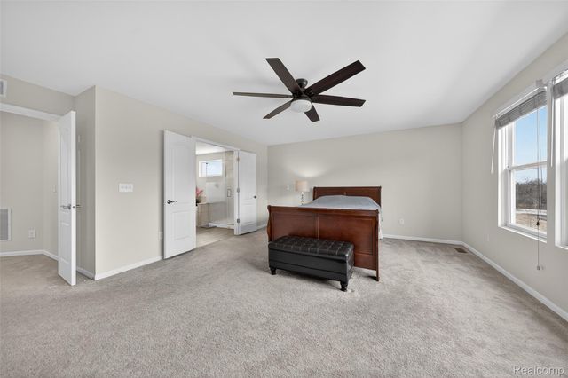 4172 Walcott Drive, Orion Charter Township, MI 48359