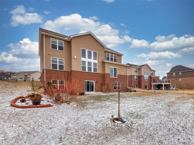 4172 Walcott Drive, Orion Charter Township, MI 48359