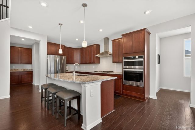 4172 Walcott Drive, Orion Charter Township, MI 48359