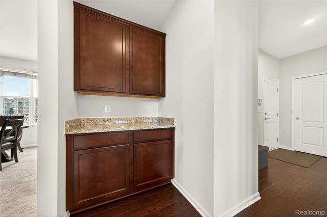 4172 Walcott Drive, Orion Charter Township, MI 48359