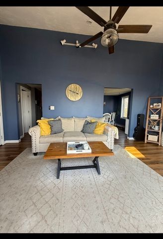 1 Reed Ave 7, Plymouth, MA 02360