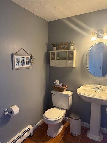 1 Reed Ave 7, Plymouth, MA 02360