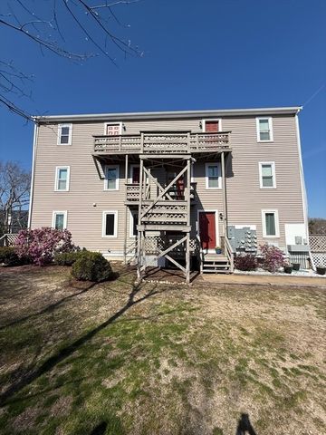 1 Reed Ave 7, Plymouth, MA 02360