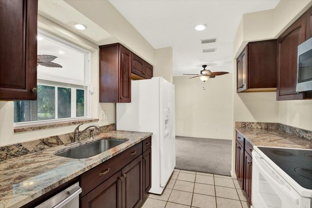 2561 58TH STREET N, St Petersburg, FL 33710