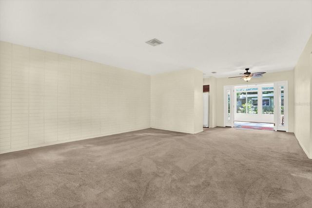 2561 58TH STREET N, St Petersburg, FL 33710