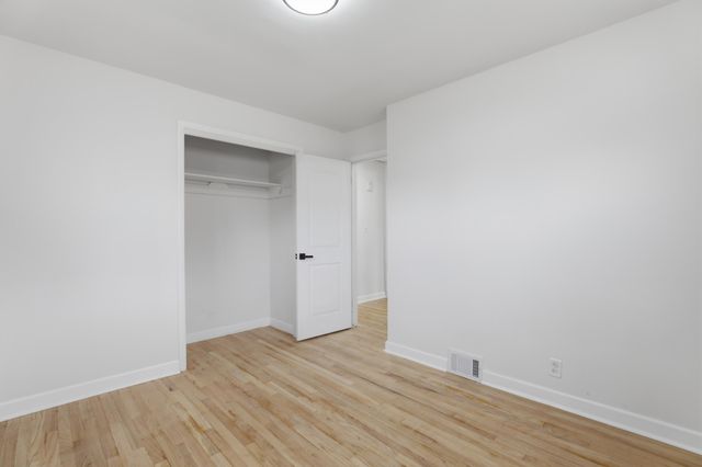 9160 Kinloch Street, Redford, MI 48239