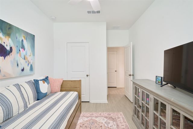 120 Chestnut Gate Drive, Willis, TX 77378
