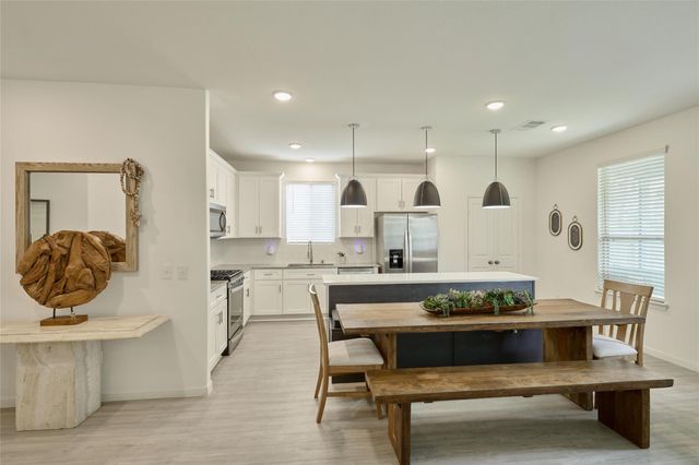 120 Chestnut Gate Drive, Willis, TX 77378