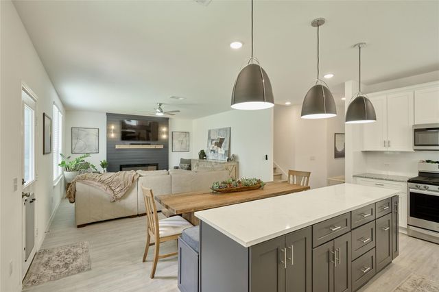 120 Chestnut Gate Drive, Willis, TX 77378
