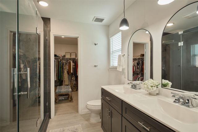 120 Chestnut Gate Drive, Willis, TX 77378