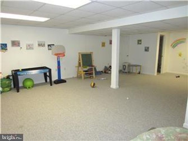 129 HOCKESSIN DR, Hockessin, DE 19707