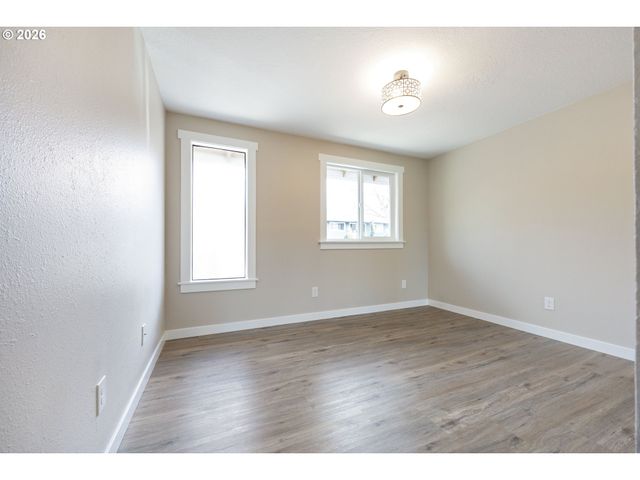 4921 Sw 59TH Ave 6, Portland, OR 97221