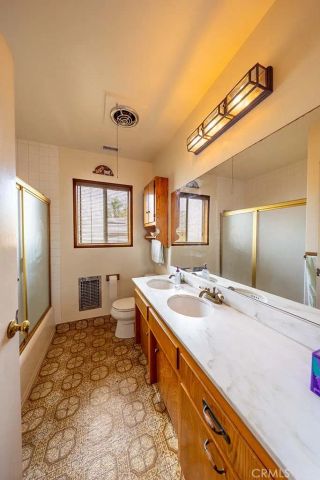 9321 Sideview, Downey, CA 90240