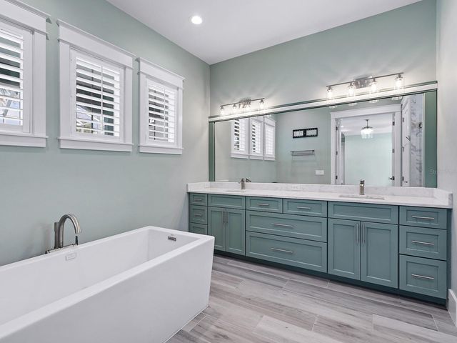 4024 11TH STREET COURT W, Palmetto, FL 34221