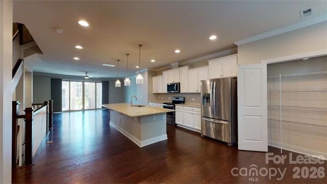 1220 Madison Towns Lane, Charlotte, NC 28209