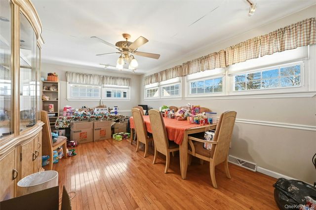 197 Foxhurst Road, Oceanside, NY 11572