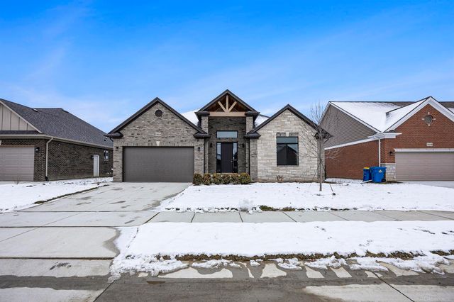 56664 Via Toscana Street, Macomb, MI 48042