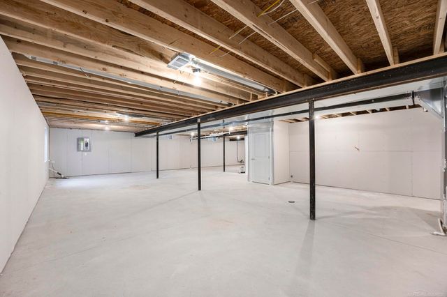 56664 Via Toscana Street, Macomb, MI 48042