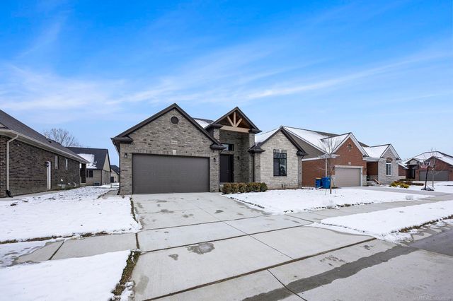 56664 Via Toscana Street, Macomb, MI 48042