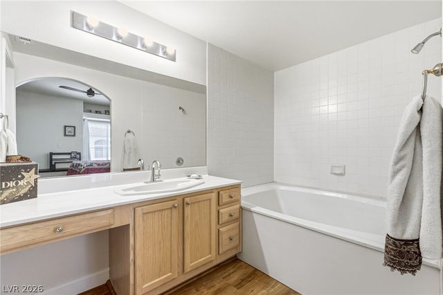 525 Indian Princess Drive 202, Las Vegas, NV 89145