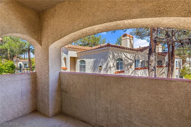 525 Indian Princess Drive 202, Las Vegas, NV 89145