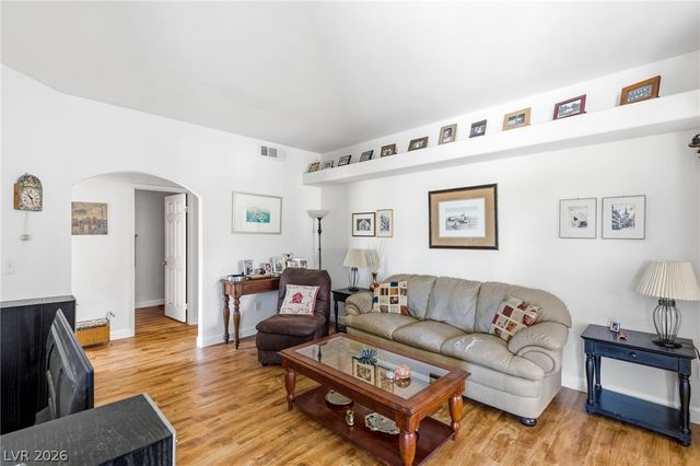 525 Indian Princess Drive 202, Las Vegas, NV 89145