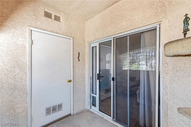 525 Indian Princess Drive 202, Las Vegas, NV 89145