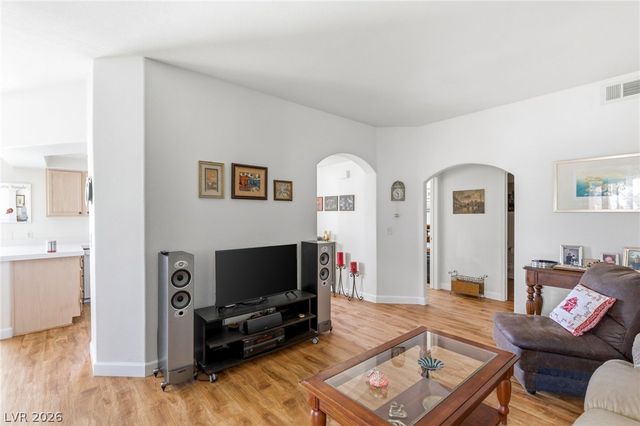 525 Indian Princess Drive 202, Las Vegas, NV 89145
