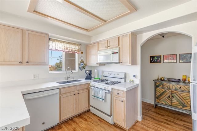 525 Indian Princess Drive 202, Las Vegas, NV 89145