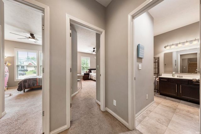 843 Groveview Court, Evansville, IN 47711