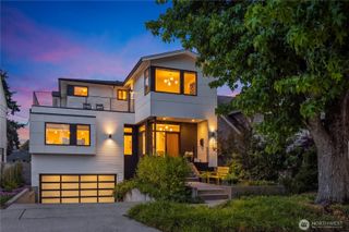 3215 39th Avenue W, Seattle, WA 98199