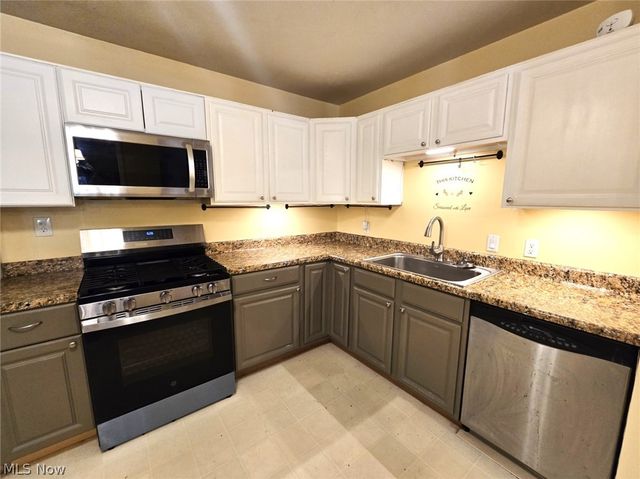 2316 45th Street, Parkersburg, WV 26104