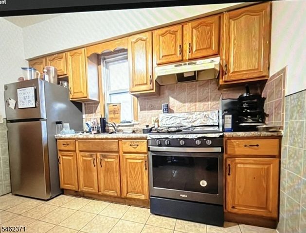 511 Harrison Pl, Linden City, NJ 07036