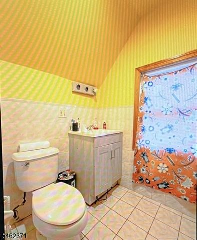 511 Harrison Pl, Linden City, NJ 07036
