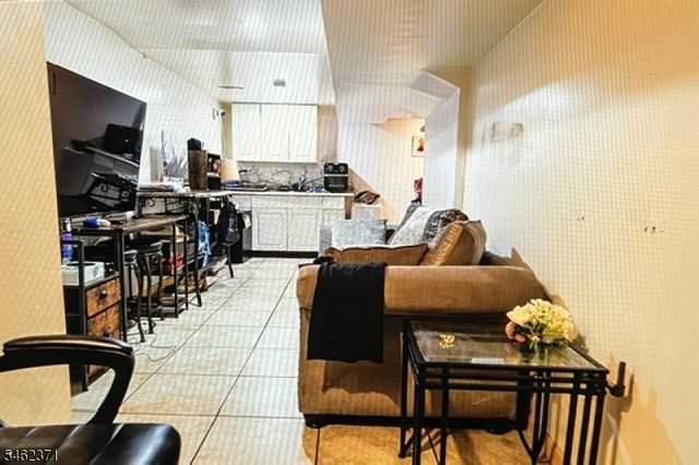 511 Harrison Pl, Linden City, NJ 07036