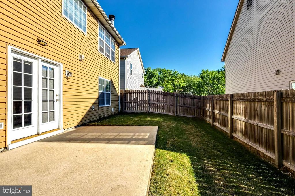 Image 32 of property listing at 3164 GLADSTONE CT, Waldorf, MD 20602