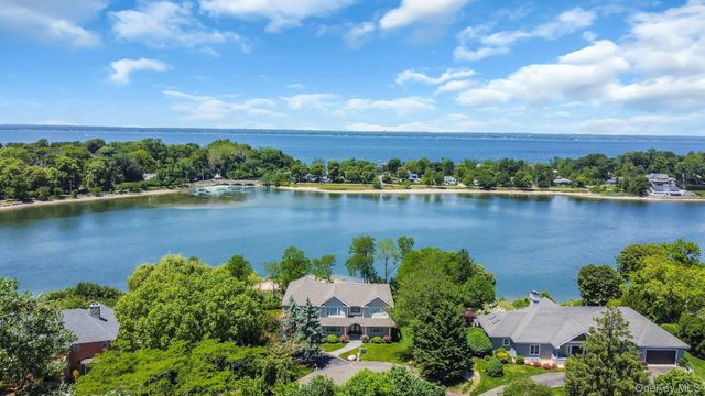 12 Barbara Lane, Glen Cove, NY 11542