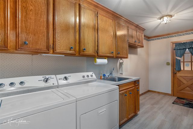 7709 Chesapeake Drive, Shreveport, LA 71105