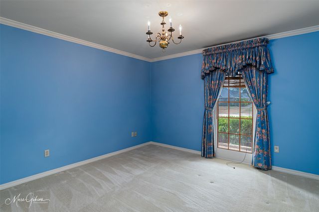 7709 Chesapeake Drive, Shreveport, LA 71105