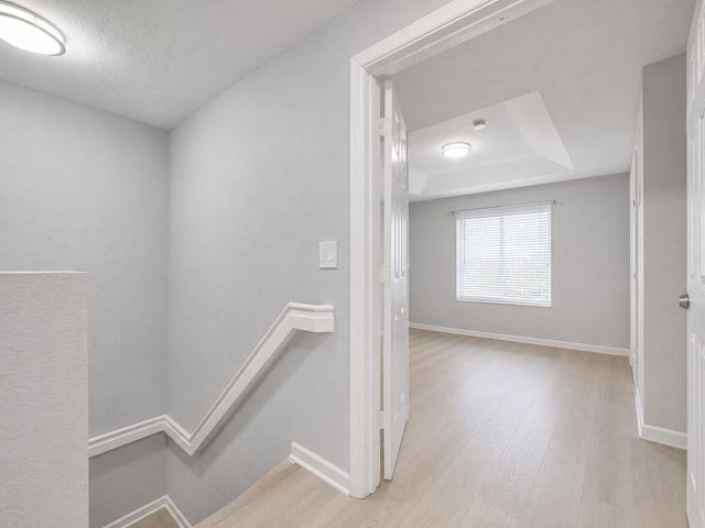 4750 NW 117th Avenue, Coral Springs, FL 33076