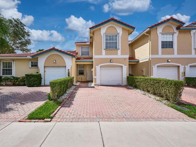4750 NW 117th Avenue, Coral Springs, FL 33076