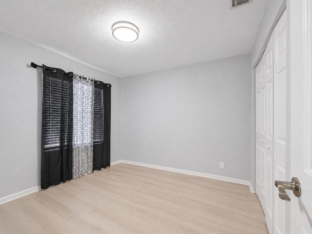 4750 NW 117th Avenue, Coral Springs, FL 33076