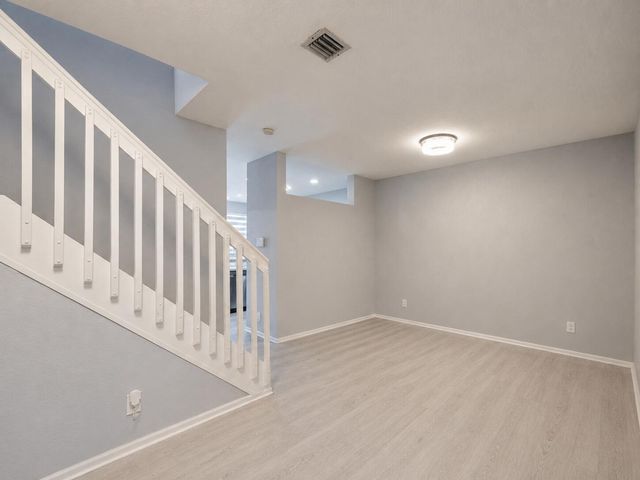 4750 NW 117th Avenue, Coral Springs, FL 33076
