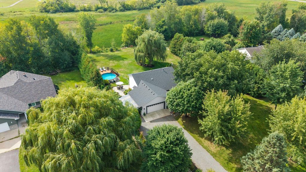 31795 Lakeway Drive NE, Cambridge, MN 55008 — photo 5