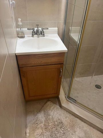 1720 NW 20th Avenue 104, Delray Beach, FL 33445