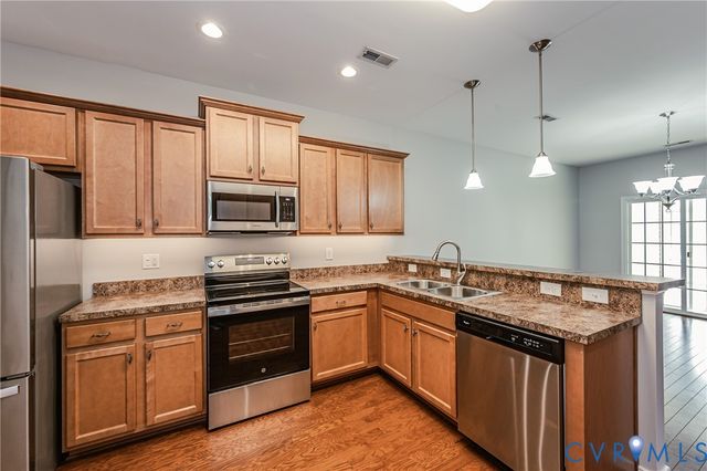 9028 Vidette Ln, Mechanicsville, VA 23116