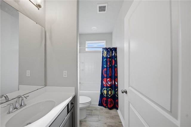 9318 Murdock Dr, Corpus Christi, TX 78410