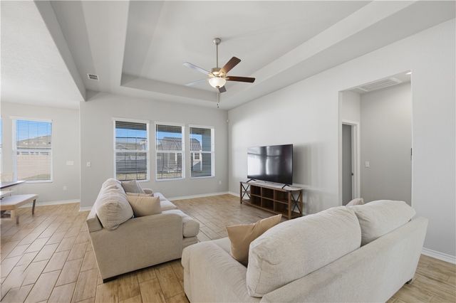 9318 Murdock Dr, Corpus Christi, TX 78410