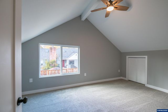 995 Fairview Av SE, Salem, OR 97302