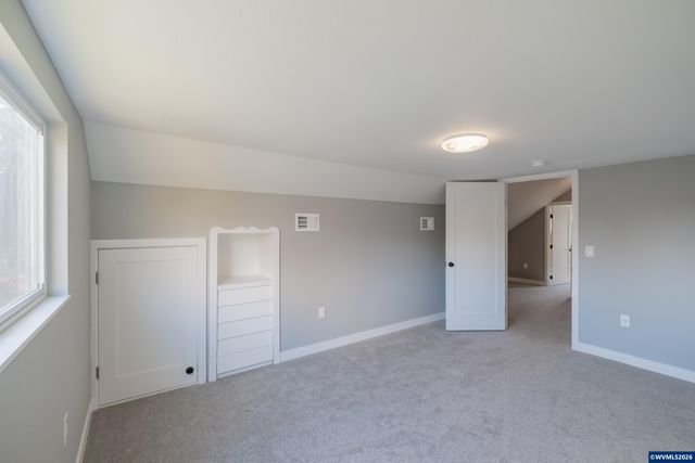 995 Fairview Av SE, Salem, OR 97302